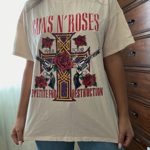 Forever 21 graphic T guns n roses - Picture 1 of 3